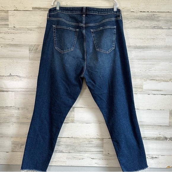 Torrid TALL Tummy Control Bombshell Skinny Super Soft Jeans Sz18 Stretch Raw Hem - Picture 2 of 12